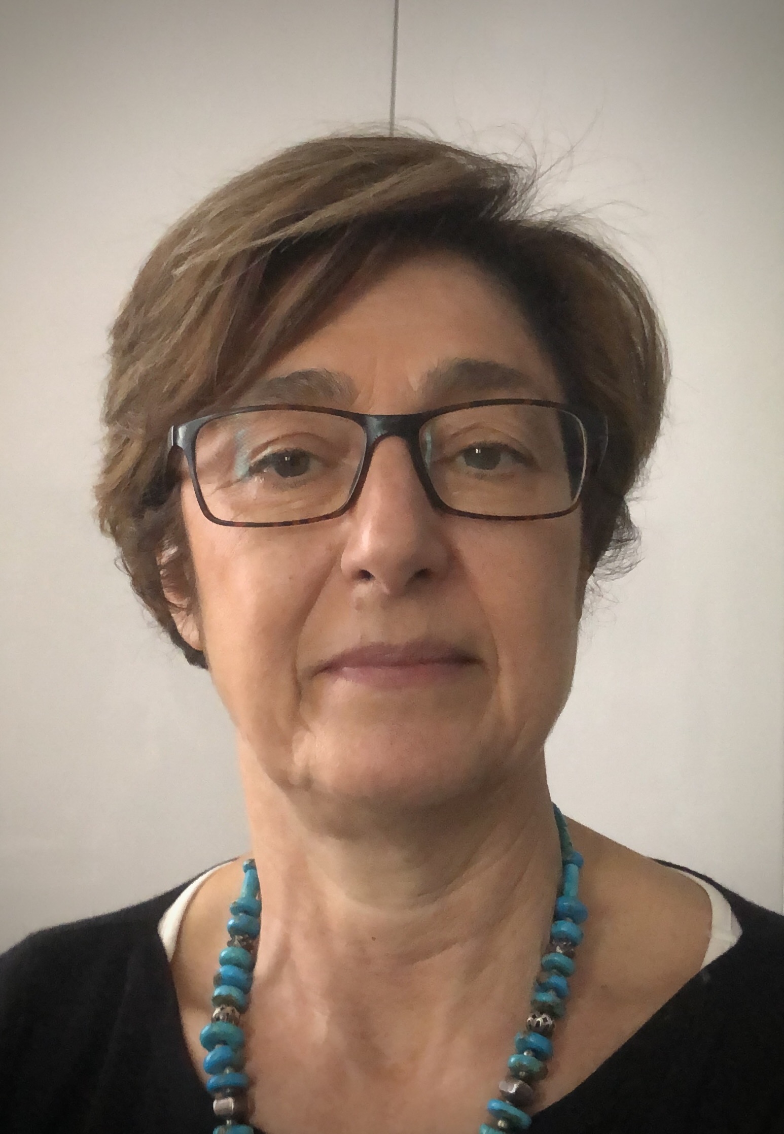 Elena Vender