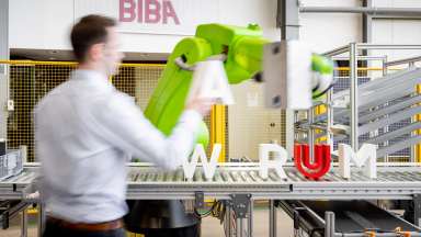 Sichere Mensch-Roboter-Zusammenarbeit | Foto: Michael Iffländer / Universität Bremen