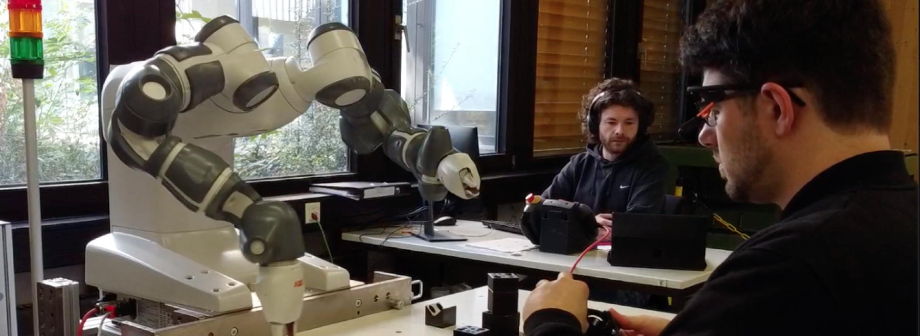 Arbeitsumgebung im Cologne Cobots Lab