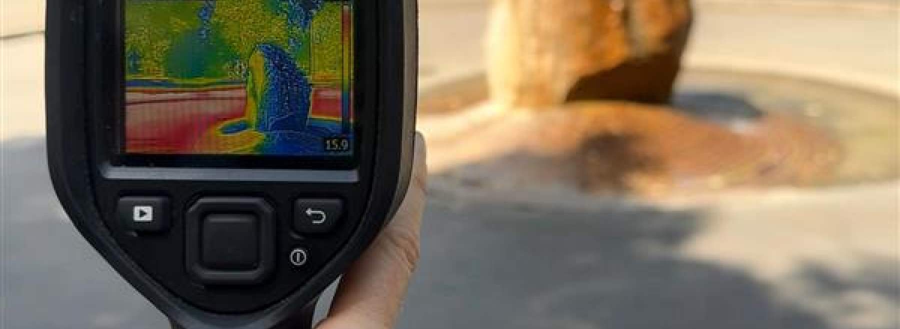 Thermografiebild einer urbanen Umgebung
