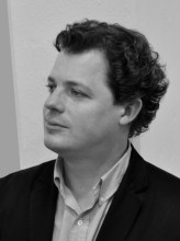 Prof. Dipl.-Ing. Julian Krüger